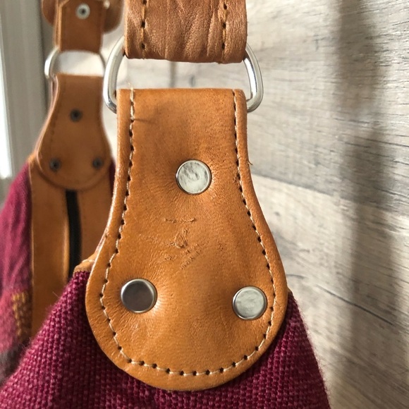 Boho Handcrafted Woven Navaho Southwestern Multicolor Crossbody Bag - Picture 10 of 16